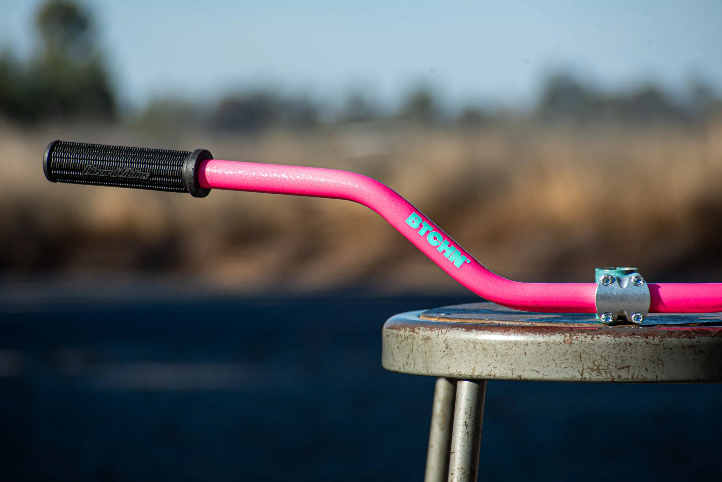 BTCHN 4130 low riser (680/16°) Bluelug BTCHN' Ti Low Riser — BTCHN' Bikes